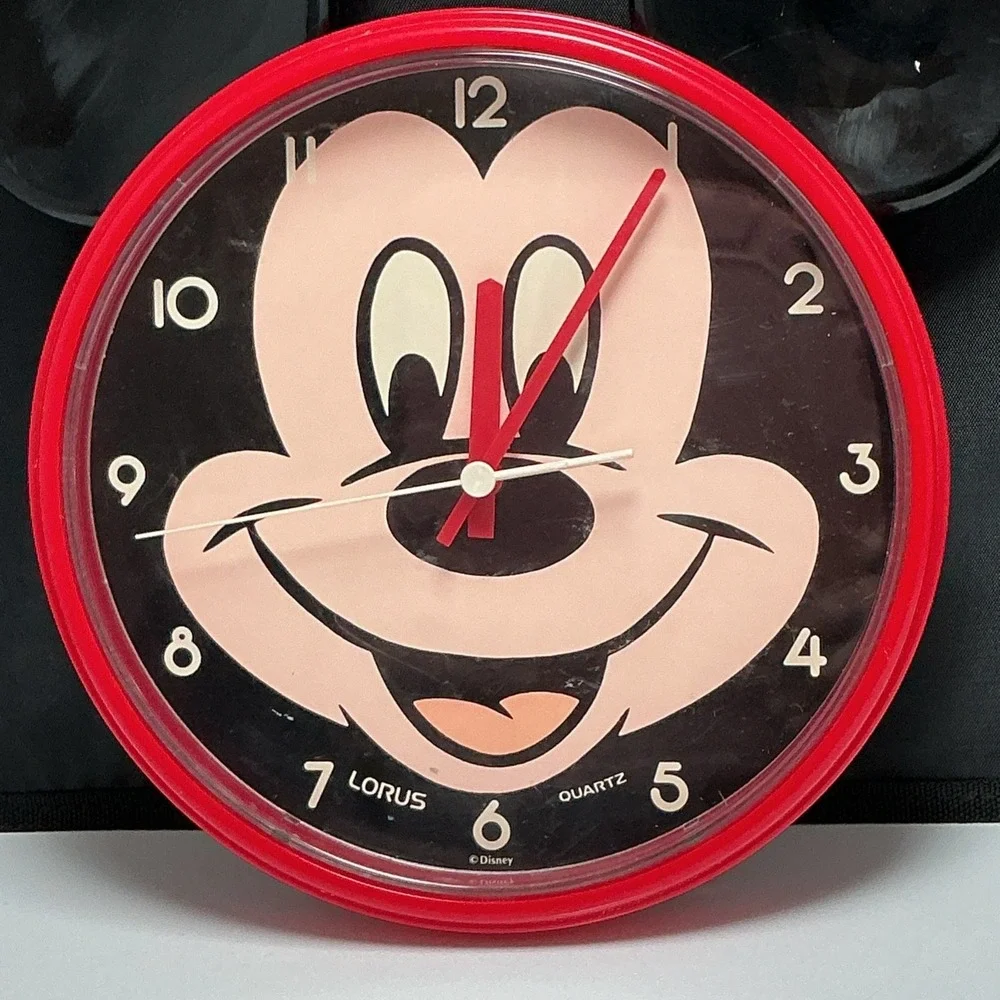 Walt Disney Mickey Mouse quartz wall clock-Lorus Tochigi Tokei Co.-Red-working‎